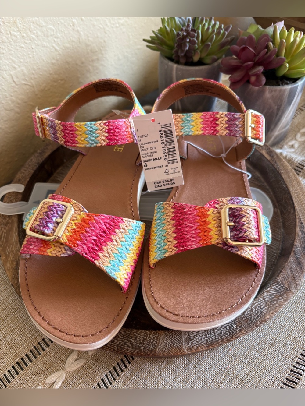 New The Children’s Place girls multicolor raffia sandals size 4